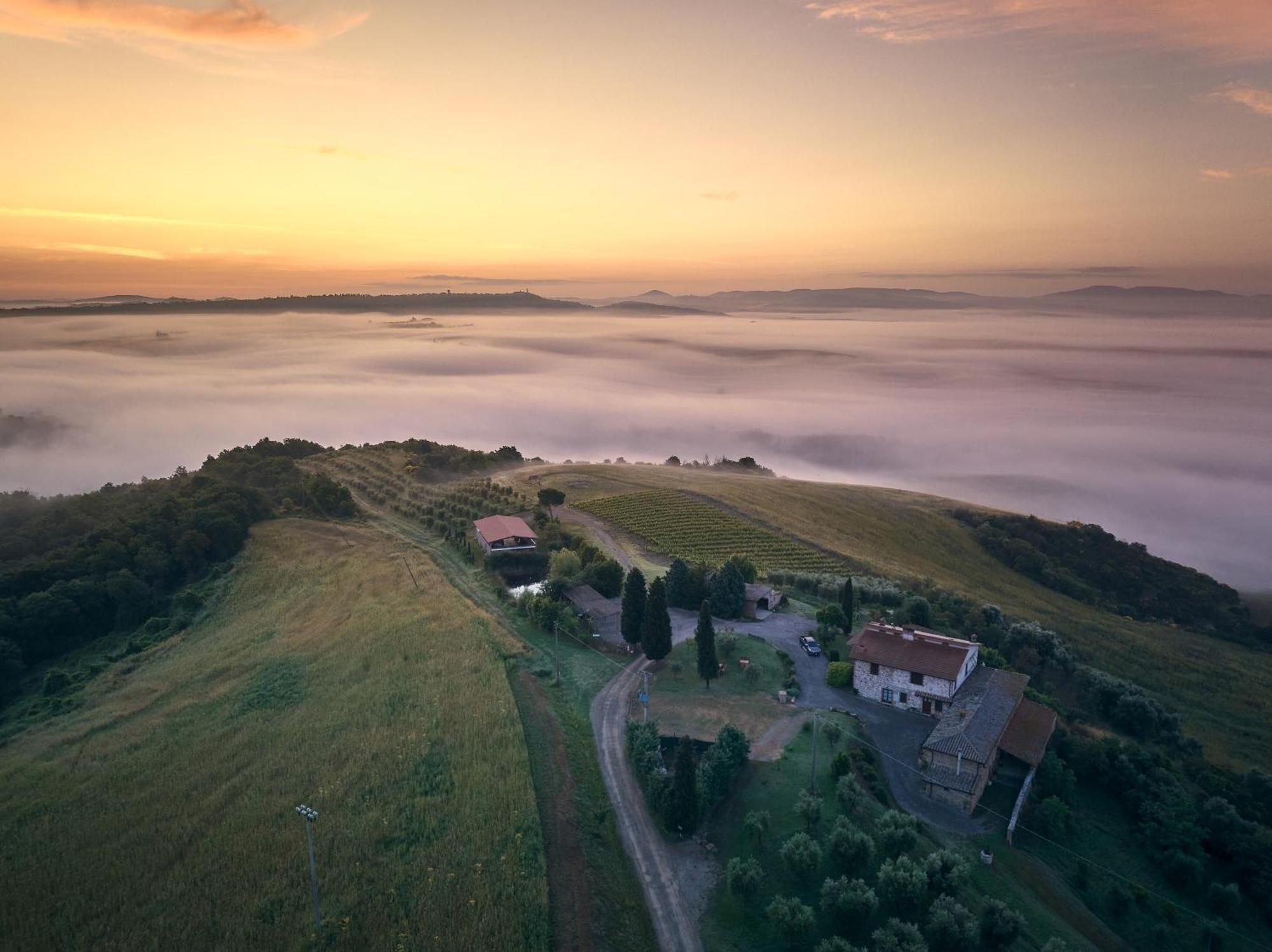 Agriturismo La Buca Di Bellugi San Quirico dʼOrcia Eksteriør bilde