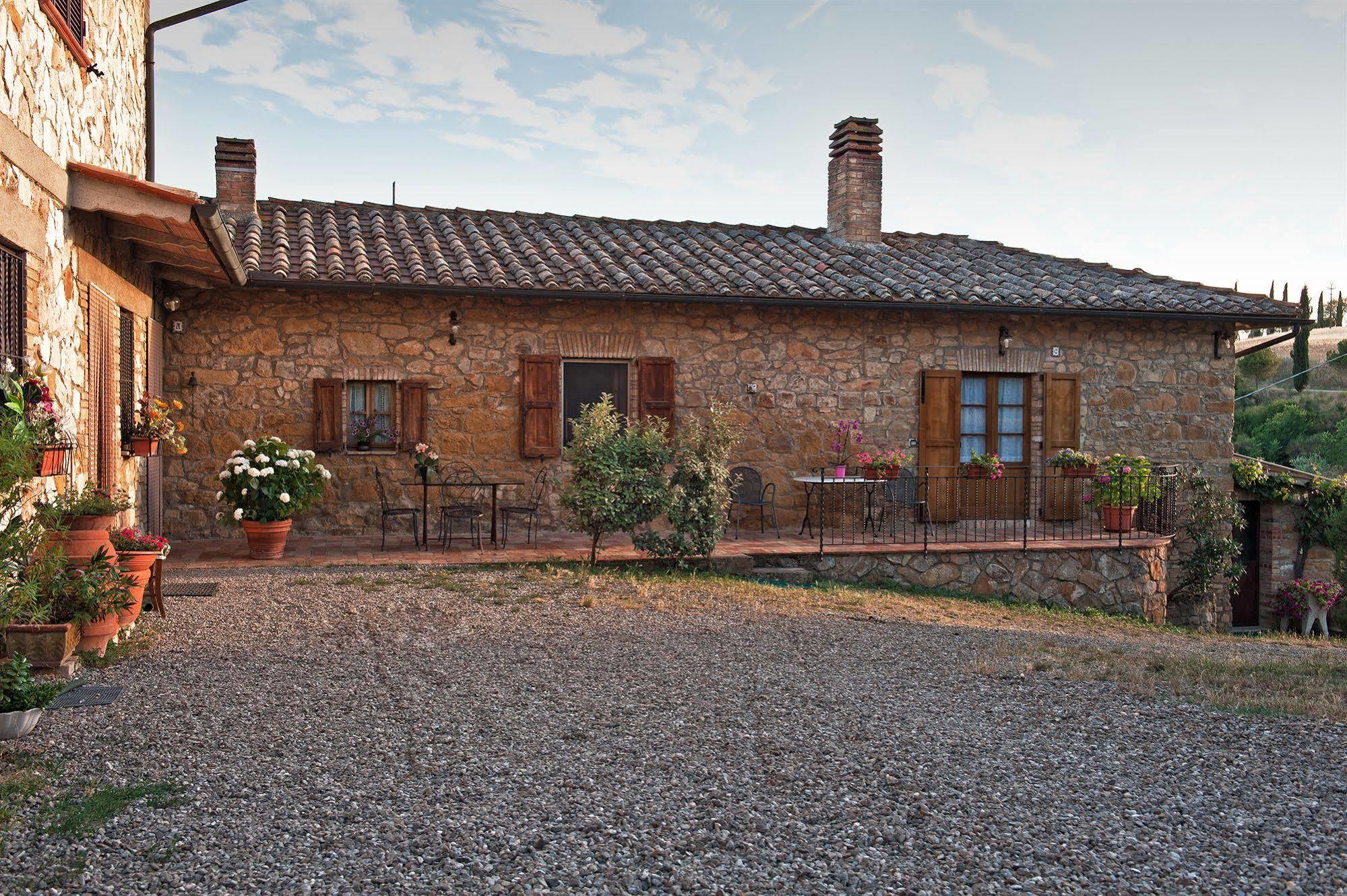 Agriturismo La Buca Di Bellugi San Quirico dʼOrcia Eksteriør bilde